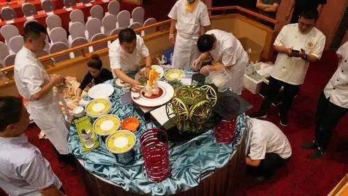 陜西省旅游住宿業餐飲服務現場實操培訓與技能競賽圓滿落幕